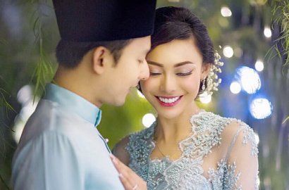 Serba Putih, Cantiknya Penampilan Whulandary Herman Saat Nikah dan Resepsi