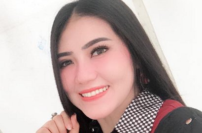 Tak Lupa Daratan, Via Vallen Dipuji Netter Saat Umrahkan Teman-Teman Orkes Dangdut