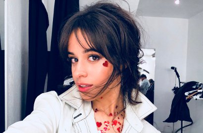 MV 'Never be the Same' Siap Dirilis, Camila Cabello Unggah Teaser Seksi