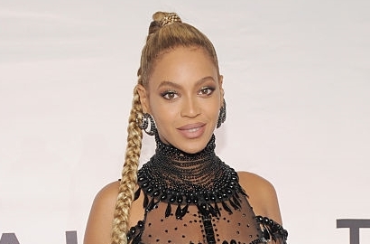 Diabadikan di Museum Niagara Falls, Lagi-Lagi Patung Lilin Beyonce Dinilai Gagal