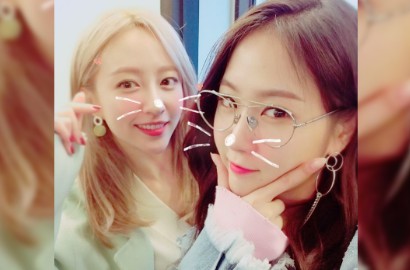 Soyu dan Hani EXID Cantik Pakai Gaun Pengantin, Netter Mendadak Baper