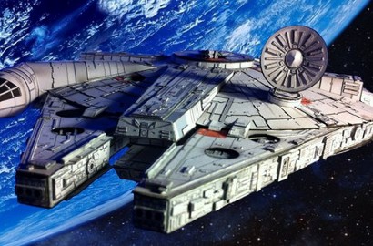 Pesawat Millenium Falcon Akan Tampil Beda dalam 'Solo: A Star Wars Story'