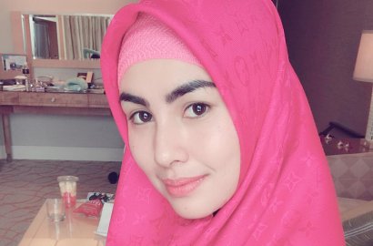 Disebut Berhijab Demi Endorse, Kartika Putri Bungkam Netter Lewat Komentar Ini