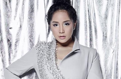 Bentuknya Kecil, Fashion Item Nagita Slavina Ini Harganya Bikin Netter 'Migrain'