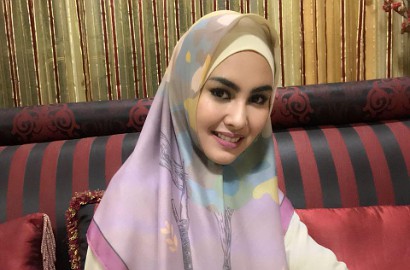 Dicibir Bawakan Acara Gosip Pasca Berhijab, Kartika Putri Balas 'Serangan' Netter