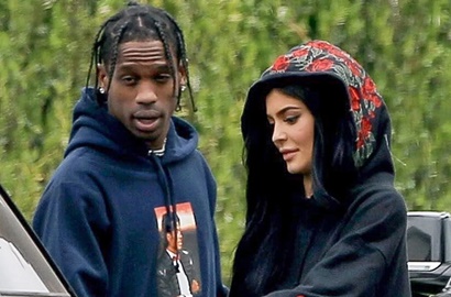 Usai Melahirkan, Kylie Jenner dan Travis Scott Kepergok Kencan