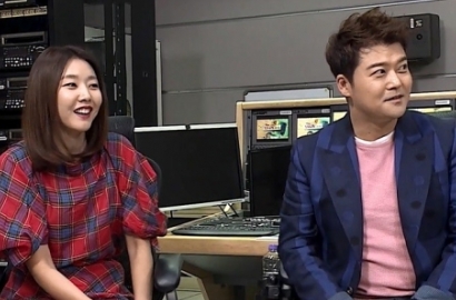 Resmi Pacaran, Jun Hyun Moo Kirim Pesan Manis Ini Untuk Han Hye Jin