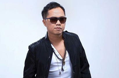 Keren, Sandhy Sondoro Siap Jadi Wakil Indonesia di Festival Musik Dunia