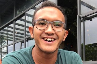 Caisar Tulis 'Rayuan Maut' di Media Sosial, Netter Desak Segera Nikahi Pacar Baru