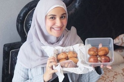 Rayakan Setahun Bisnis Kue, Shireen Sungkar Buat Lomba Masak