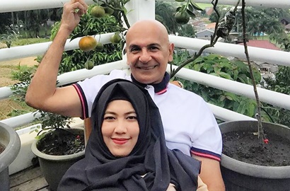 Elus Perut, Ibu Tiri Zaskia-Shireen Sungkar Hamil?