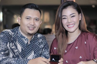 Chef Aiko Sebar Undangan Pernikahan, Netter Salfok Wajah Mirip Derby Romero