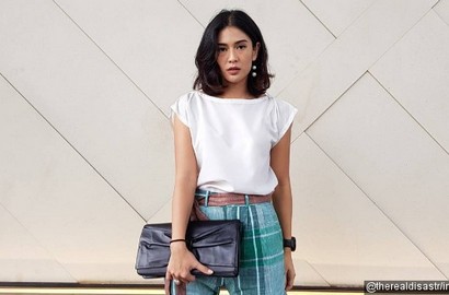 Ini Postingan Pertama Dian Sastro di IG Usai Heboh Foto Rokok