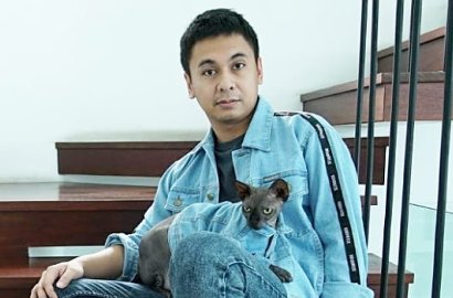 Beredar Undangan Pernikahan Raditya Dika Khusus Akun Gosip, Netter Kasihani Baim Wong