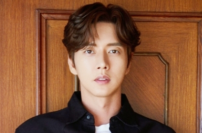 Siap-Siap Terpesona Dandanan Keren Park Hae Jin Jadi Pembunuh di 'Four Men'