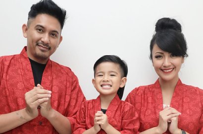 Sharena Ungkap Alasan Kocak Suka Pakai Baju Kembar, Begini Reaksi Ryan Delon