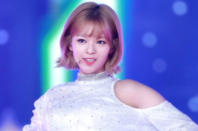 Usung Gaya Ini di Chili, Kecantikan Jeongyeon Twice Tuai Pujian Netter