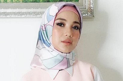 Akhirnya Berhijab, Intip Cantiknya Chacha Frederica di Pemotretan Terbaru