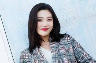Joy Absen di Konser Korut Gara-Gara 'Great Seducer', MBC Diamuk Fans RV
