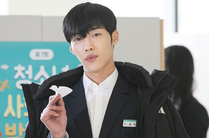 Tampan dan  Memesona, Woo Do Hwan Selalu Keren Pakai Seragam SMA di 'Great Seducer'