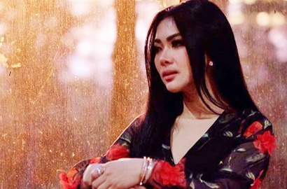 Sempat Tak Hadir Dua Kali di Sidang First Travel, Syahrini Kecewa Disebut Mangkir