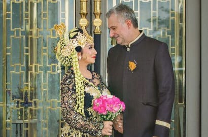 Baby Margaretha Terganggu Pernikahannya Dibully, Foto Ganteng Suami di Masa Muda Banjir Pujian