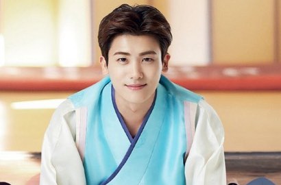 Hyungsik Kirim Truk Makanan ke 'Miracle That We Met', Dukung Siapa?