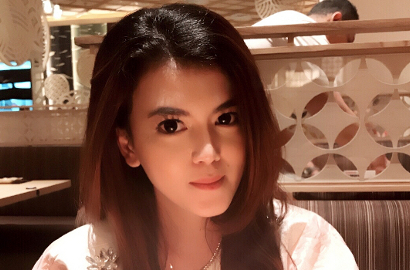 Rayakan Anniversary Pernikahan, Tania Putri 'Kepompong' Umumkan Hamil Anak ke 2