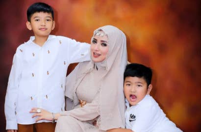 Yulia Mochamad Curhat Anak Kena Bullying Gara-Gara Isu Jadi Istri Ketiga Opick