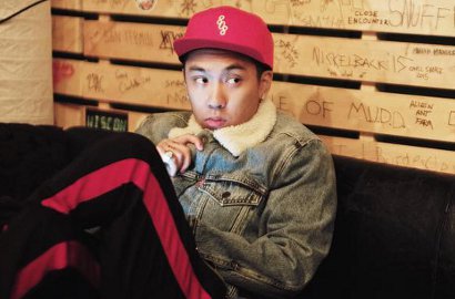 Jadi Bintang Iklan Lensa Kontak, Penampilan Dok2 Bikin Netter Ngakak