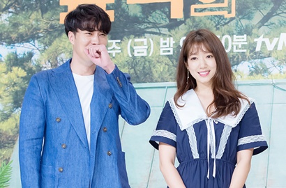 Sikap Bertolak Belakang Park Shin Hye - So Ji Sub Terungkap di 'Little House in the Woods'