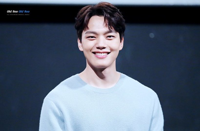 Gagal Gaet Song Ji Hyo - Chun Jung Myung, 'Romcom King' Incar Yeo Jin Goo