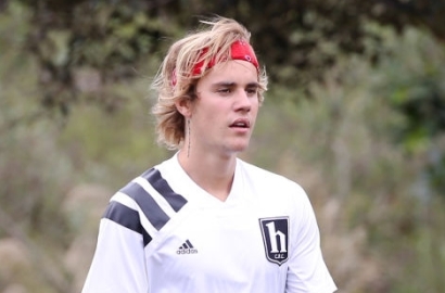 Privasinya Diganggu, Justin Bieber Ngamuk ke Fans