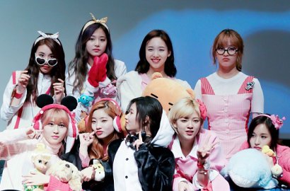 Formasi Lengkap, Twice Bakal Jadi Bintang Tamu 'Running Man'