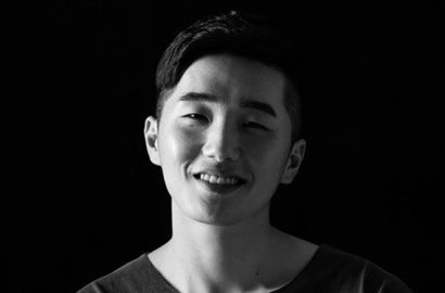 Kalahkan Lagu EXO-CBX dan Twice di Chart, Solois Cowok Ini Dituding Sajaegi