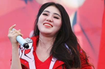 Fans Tak Rela Dirinya Punya Pacar, Via Vallen Memaklumi