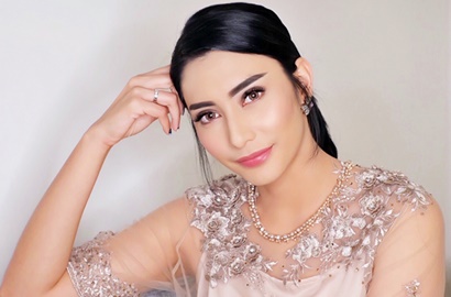 Tyas Mirasih Liburan ke Jepang, Sosok Mama Curi Perhatian Netter