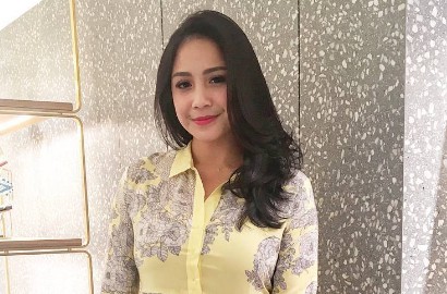Nagita Adu Cantik Berkelas Bareng Mantan Raffi, Netter Sindir Ayu Ting Ting Tak Diundang