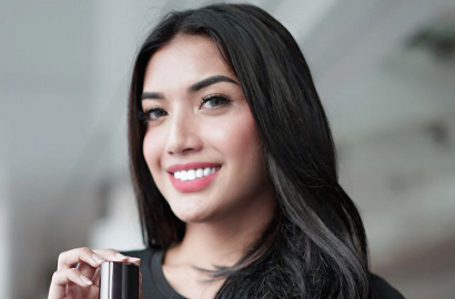 Unggah Foto Cantik, Jambang Millendaru Bikin Netter Salah Fokus