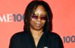 Whoopi Goldberg Bersikeras Tetap Anggap Mel Gibson Tidak Rasis