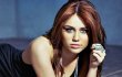 Miley Cyrus Kembalikan Citra Diri Di Single 'Two More Lonely People'