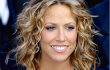 Sheryl Crow Asah Bakat Sebagai Penyanyi Lewat Sifat Keibuan