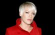 Video Musik: Pink Hadirkan Sosok Sang Suami Di Single 'Please Don't Leave Me'