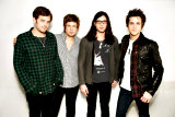 Kings of Leon Bakal Hadirkan Musik Religi Di Single 'Radioactive'