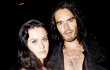 Polisi India Batasi Waktu Pesta Pernikahan Katy Perry dan Russell Brand