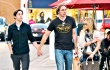 Justin Long Gandengan Tangan Bareng Tunangan Kristen Bell