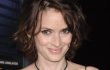 Winona Ryder Hidup di Jaman Batu