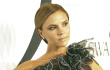 Victoria Beckham Ingin Rancang Pakaian Angelina Jolie
