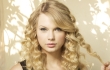 Taylor Swift Dapat Hadiah Pizza Sebagai Kue Ulang Tahun ke-21