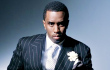 P. Diddy 'Bakar' Rambut Seorang Model di Pestanya